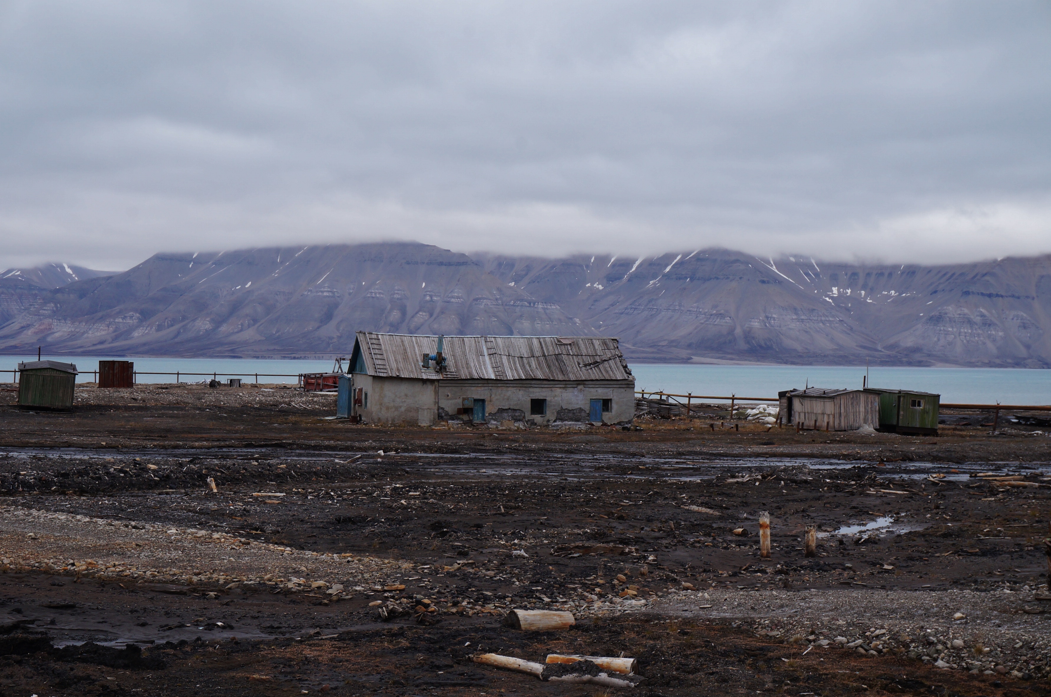 pyramiden - svalbard