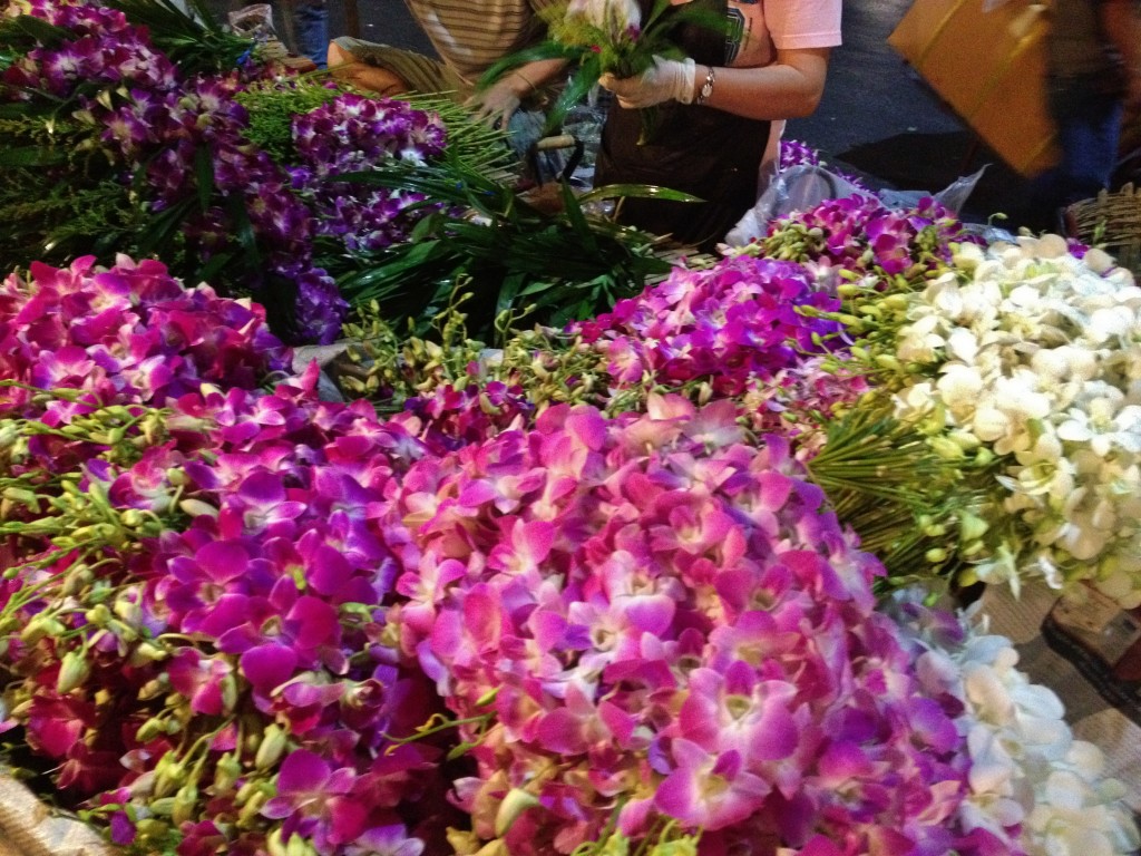 marché aux fleurs bangkok