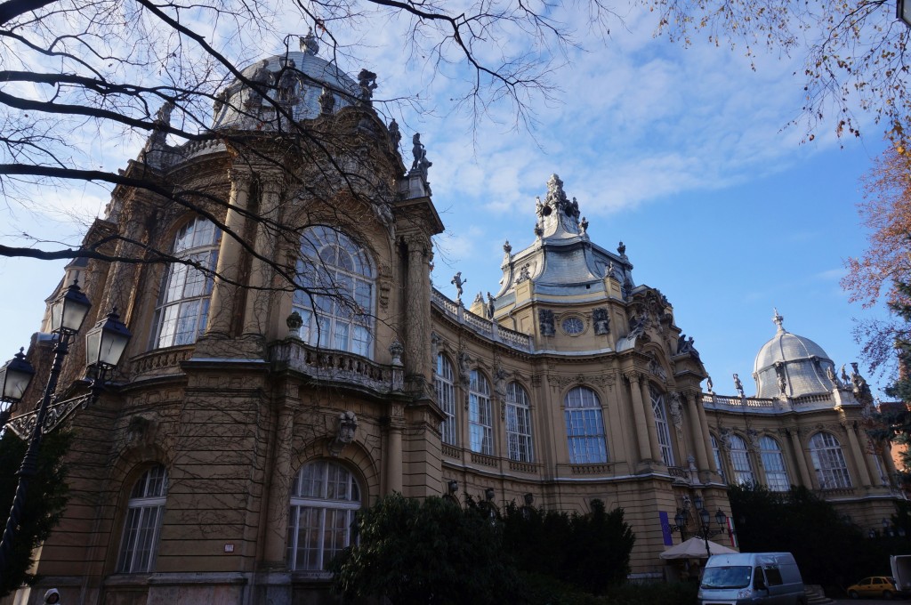 chateau de vajdahunyad budapest