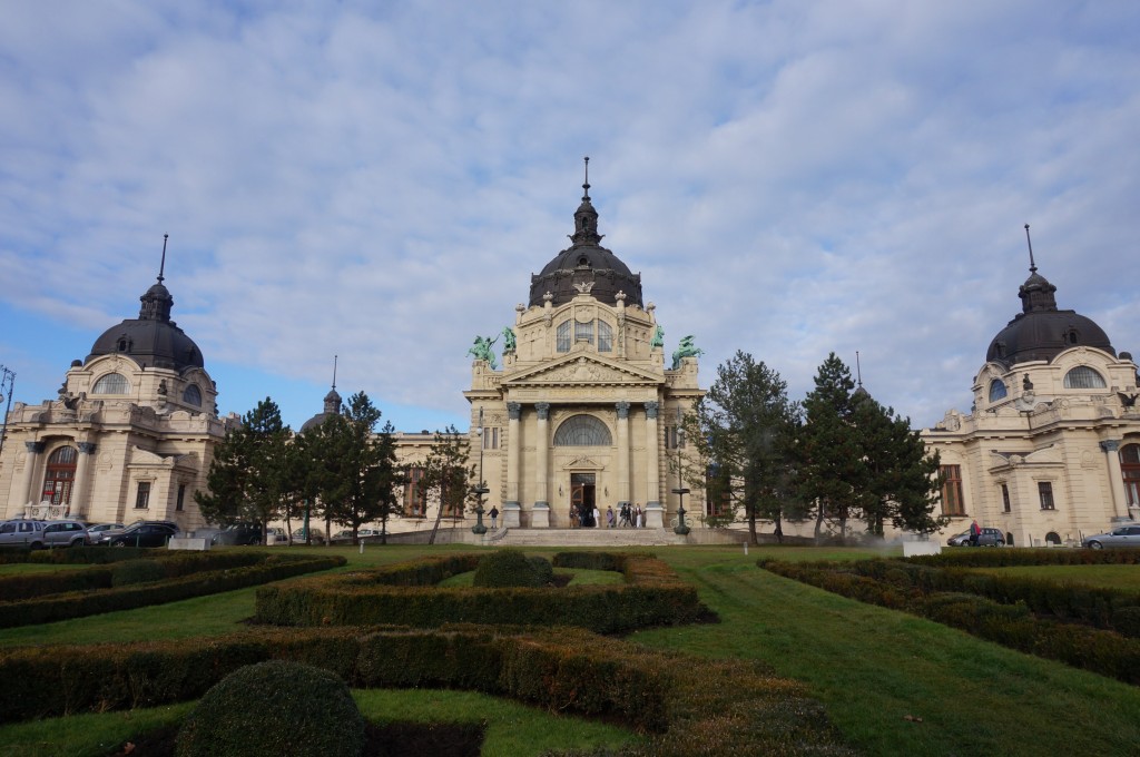 bains Széchenyi