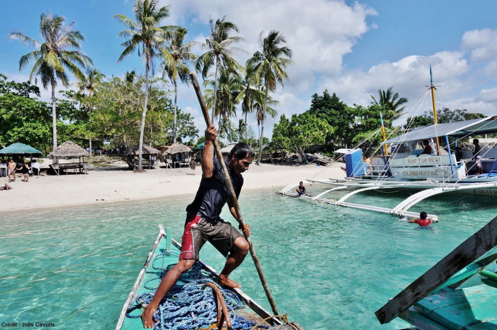 Moalboal philippines cebu white beach