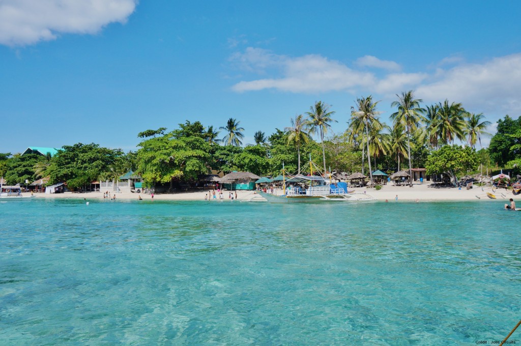 Moalboal philippines cebu white beach