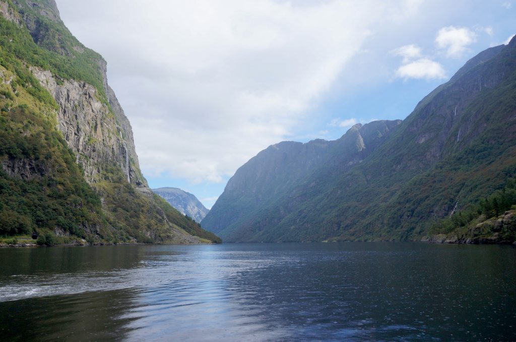 norvège fjord Nærøyfjord