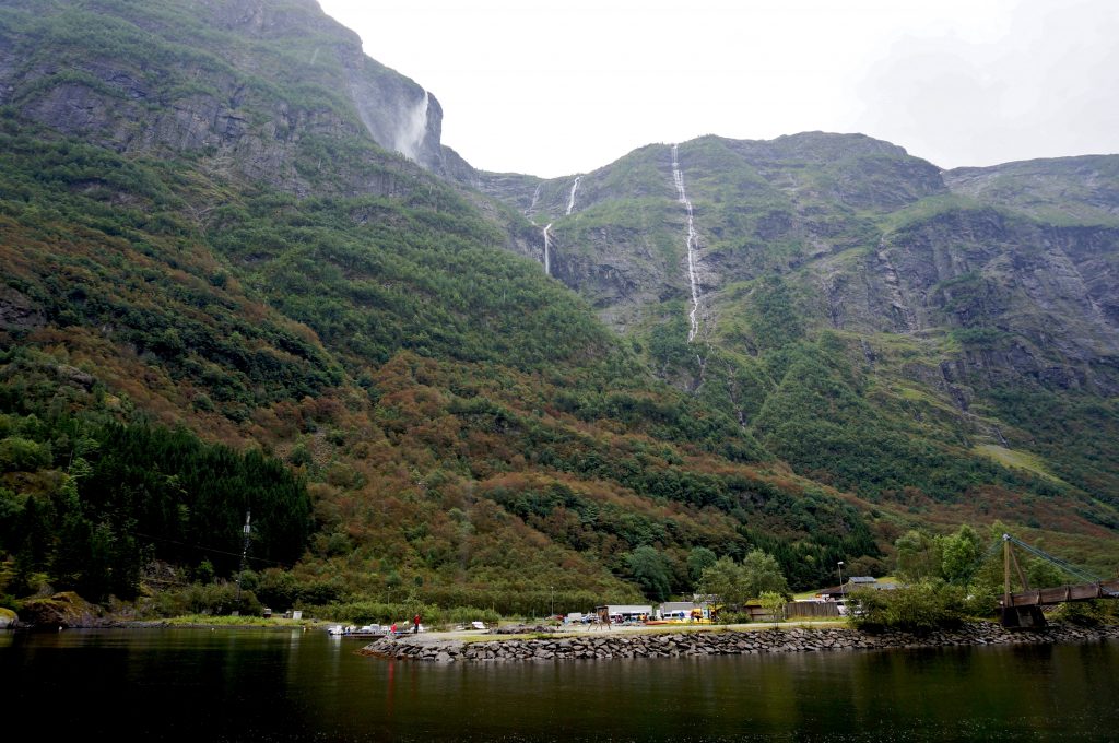 norvège fjord Nærøyfjord