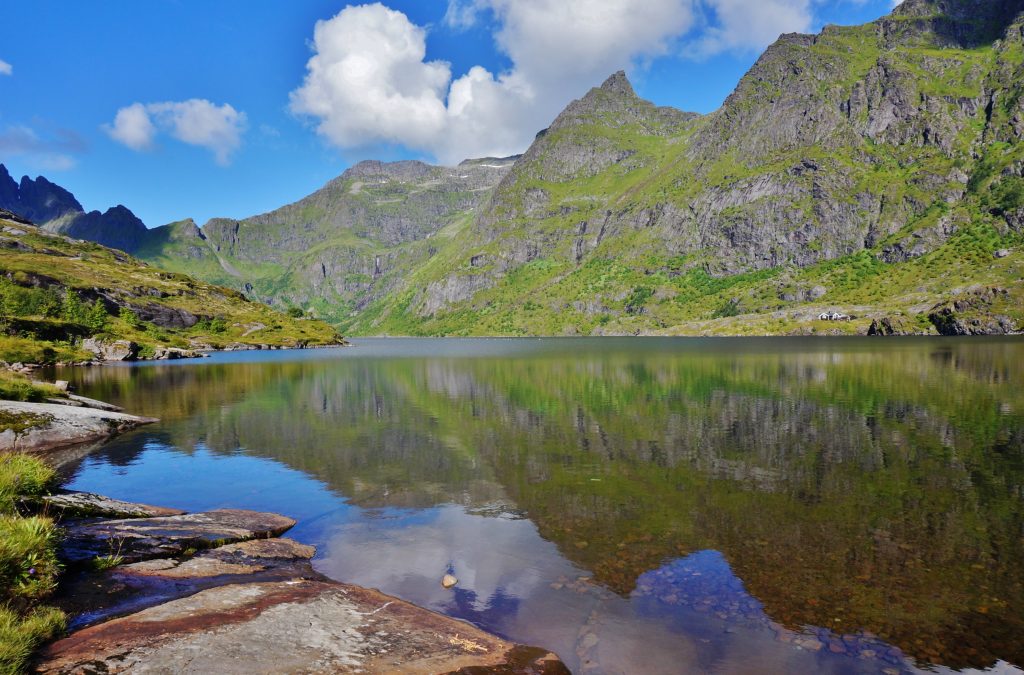 camping sauvage lofoten norvege