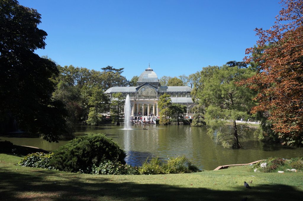 madrid espagne parque del retiro palacio de cristal