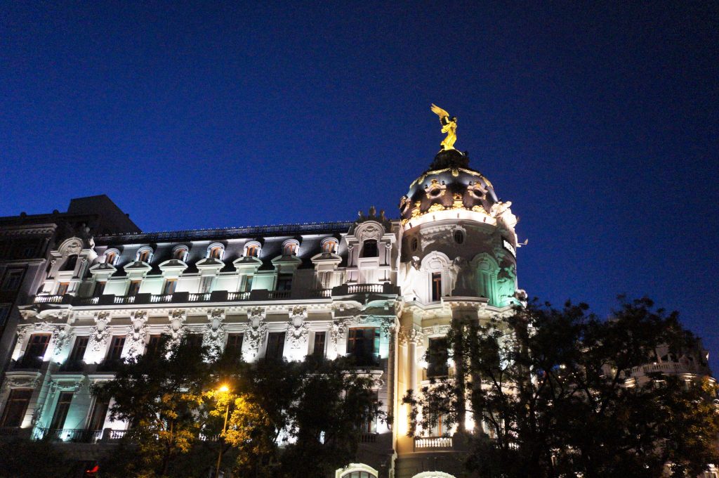 madrid espagne by night gran via