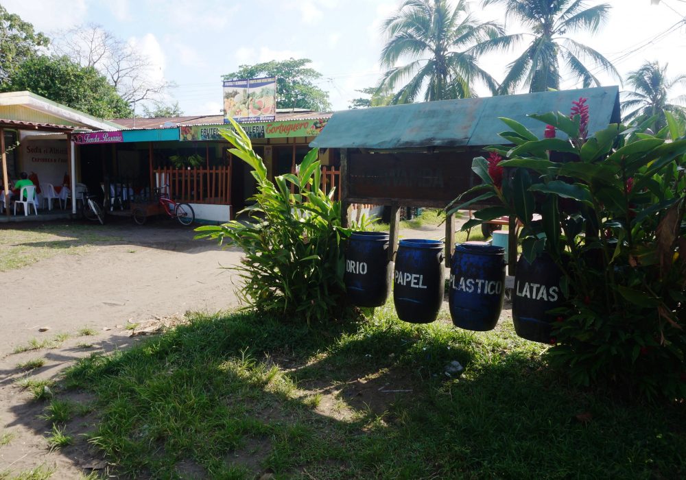 Village de Tortuguero - tri sélectif - costa rica