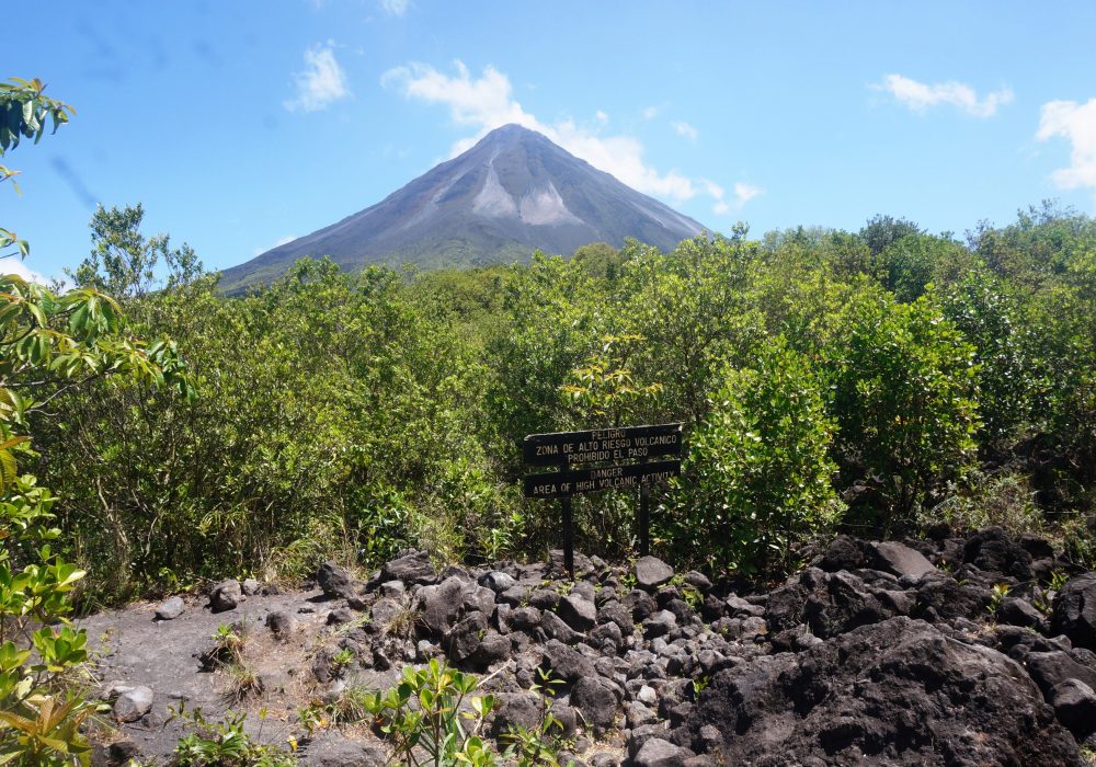 Vue sur le volcan - Parc naturel du volcan Arenal - costa rica