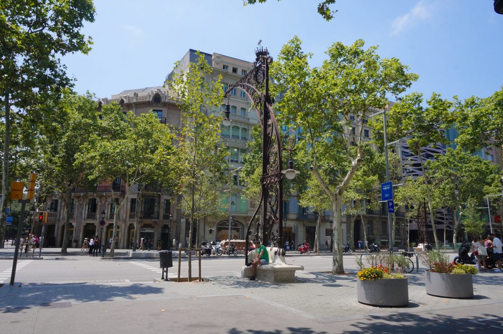 lampadaire de la rue Passeig de Gracia - Barcelone - Espagne