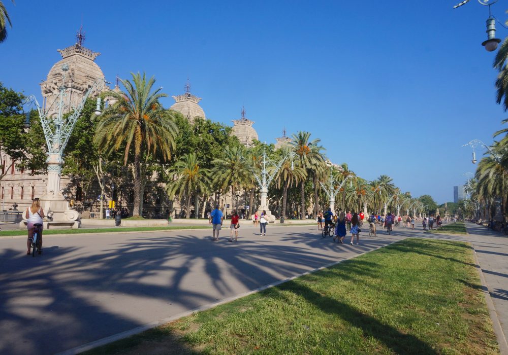 Passeig Lluís Companys, Arc de triomphe, Barcelone, Espagne