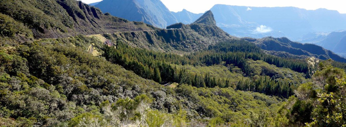 col des boeufs, cirque de mafate, île de la réunion