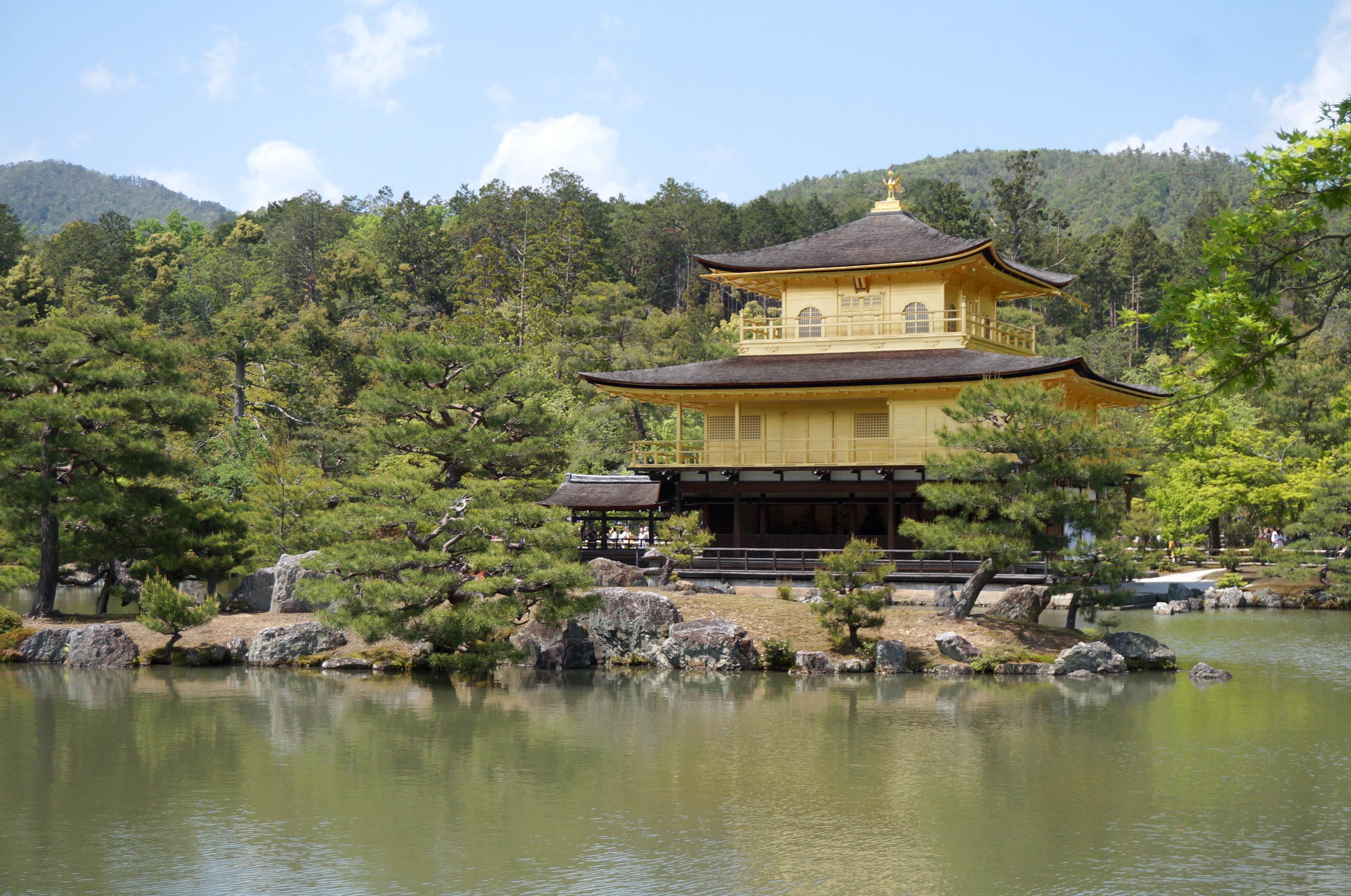 pavillon d'or, kinkaku-ji, kyoto, japon