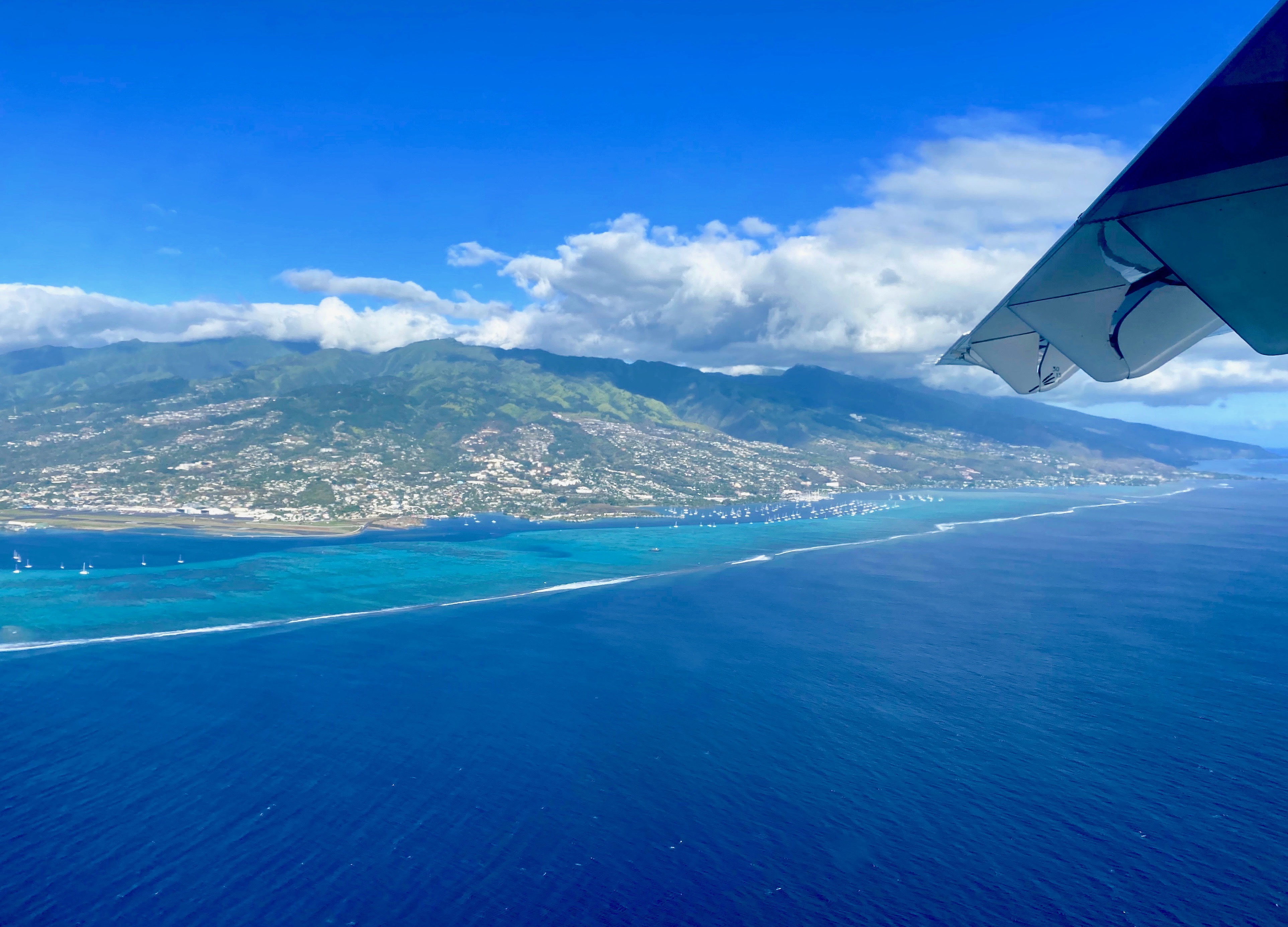 Vue aérienne sur tahiti, polynésie française