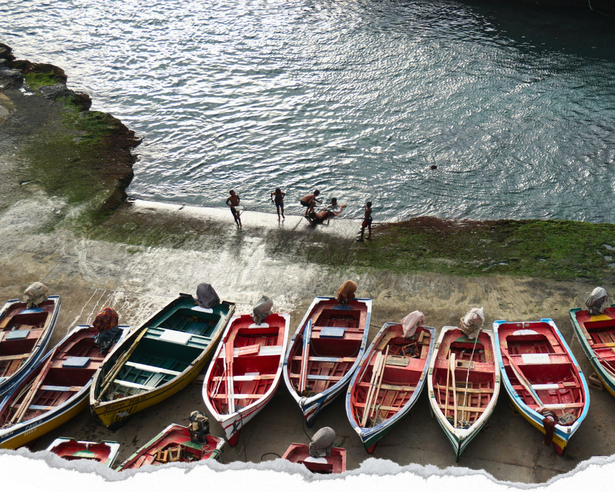 vue sur les bateaux, Ponta do sol, cap vert, santo antao, cabo verde