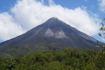 volcan arenal costa rica